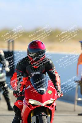 media/Mar-09-2025-TrackXperience (Sun) [[4c2000c718]]/1-Around the Pits-Pre Grid/